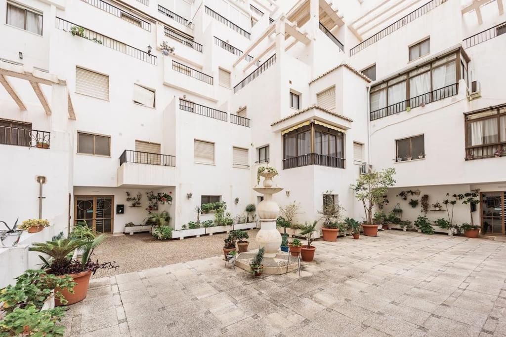 Modern First Line Apartment Almuñécar Exterior foto